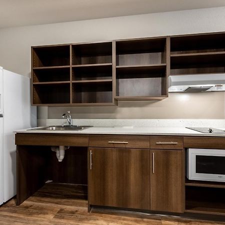 Woodspring Suites Меридиан Екстериор снимка