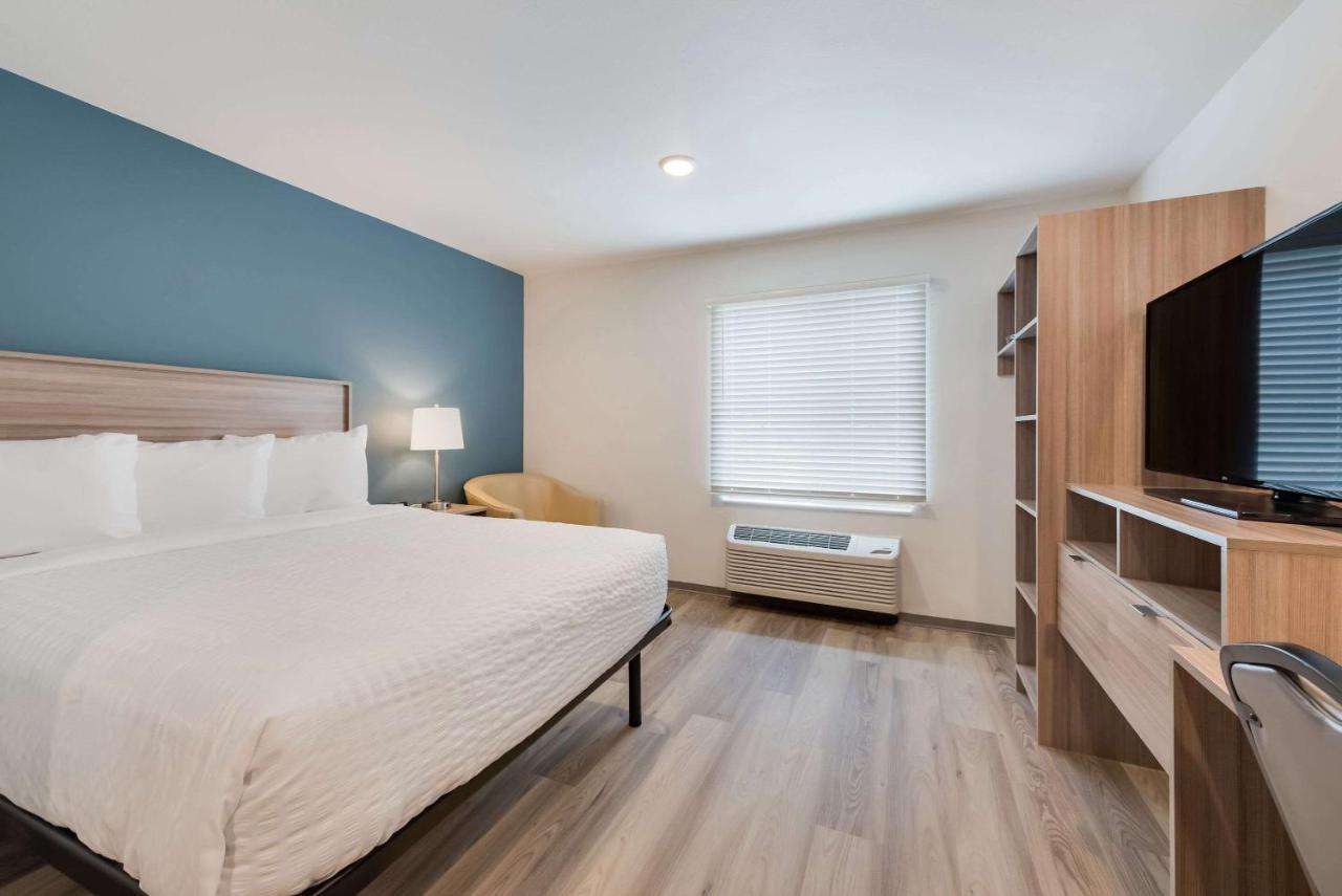 Woodspring Suites Меридиан Екстериор снимка